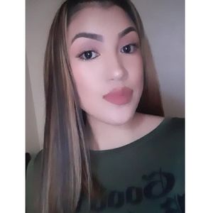 Meet your Posher, Maytee